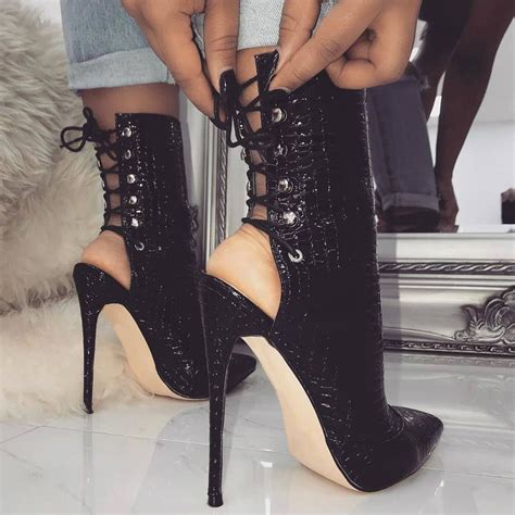 😍 Pointed Toe High Heel Boots Ankle Strap Chunky Heels Lace Up Heels