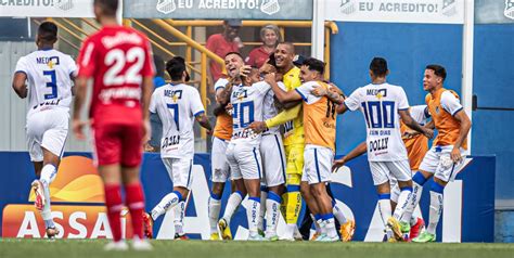 Gua Santa Vence O Red Bull Bragantino E Divide A Lideran A Do Grupo B