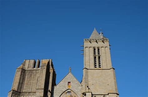 Un week end en famille à Dol de Bretagne Et pourtant elle tourne