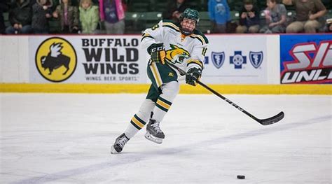 Wildcat Hockey Earns Road Win At Minnesota St Rrn Sports The