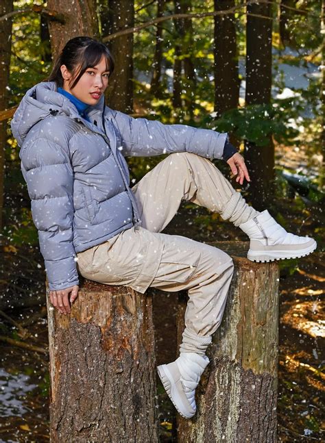 Shop Womens Waterproof Boots And Save Dsw Canada