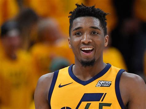 Mitchell fuels signature shoe speculation with cryptic tweet | theScore.com