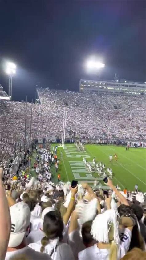 Penn State Sweet Caroline At The 2021 Whiteout