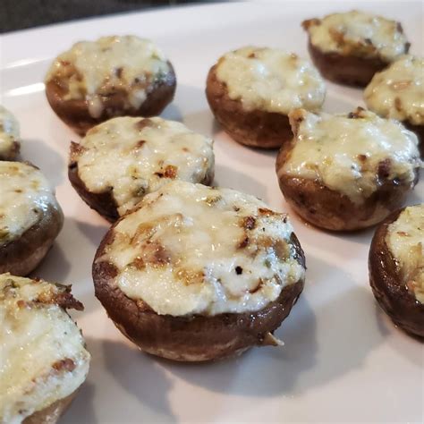 Easy Cheesy Stuffed Mushrooms