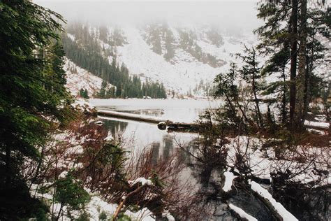 Heather Lake - A Quick Morning Hike - The Mandagies