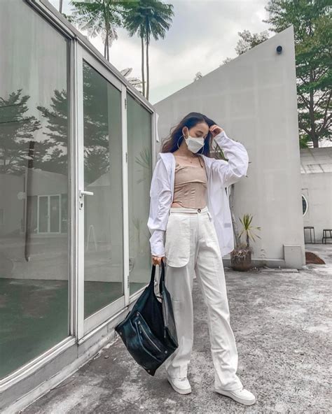 Inspirasi Ootd Ala Beauty Vlogger Nadya Aqilla