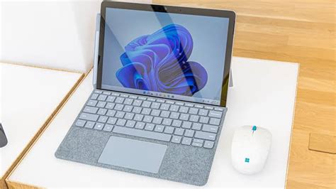 Terungkap Spesifikasi Dan Harga Microsoft Surface Laptop Go 3