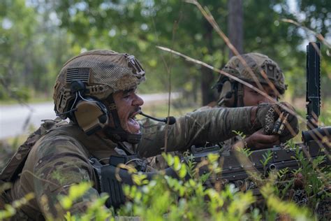 D Bds Exercise Scorpion Fury Defends Rotary Wing Staging Point