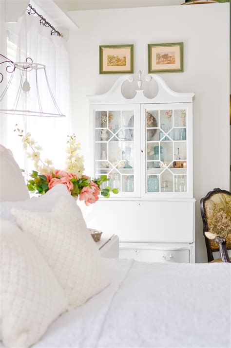 Cottage Style Bedrooms Country Cottage Bedroom French Country Living