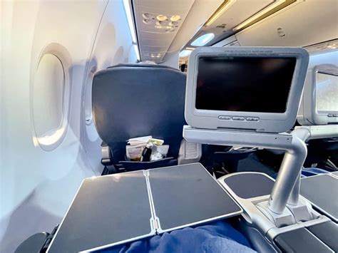 Review Copa Airlines B737 800 In Business And Economy Class