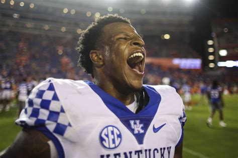 How To Watch And Stream Kentucky Vs Tennessee Football Live Blog For