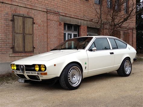 Alfa Romeo Alfetta Gtv Sportcars