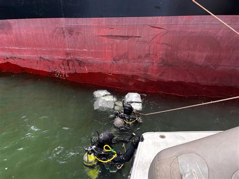 Marinha Localiza Mais De Kg De Coca Na Escondidos Em Casco De Navio