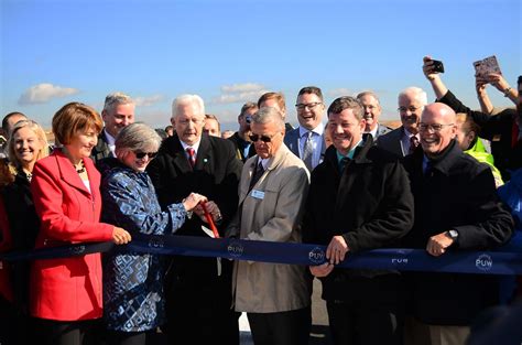 Airport Ribbon Cutting The Daily Evergreen