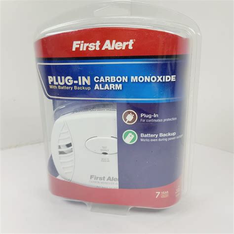 First Alert Carbon Monoxide Alarm Co605 Plug In Battery Back Up