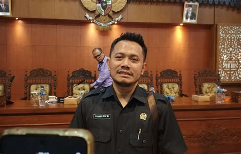 Dprd Dorong Pmd Konsultasi Ke Kemendagri Soal Masa Jabatan Kades Dan