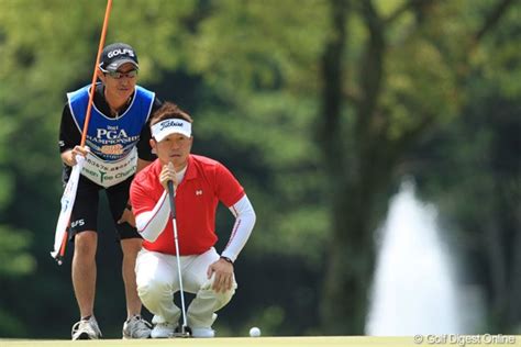 画像詳細 2011年 日本プロゴルフ選手権大会 日清カップヌードル杯 最終日 河井博大 河井がツアー初勝利をメジャーで飾る！ 石川は12位タイ