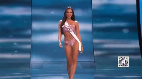 Miss Universo Preliminar Camila Escribens Y Su Desfile En Traje