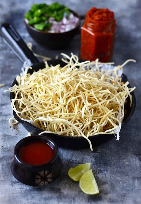 Chinese Bhel Recipe - Fun FOOD and Frolic