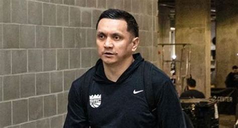 Jimmy Alapag Stays On As Assistant For New Look Sacramento Kings