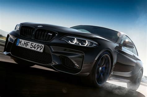 Bmw Muestra Al M Coup Edition Black Shadow Conduciendo