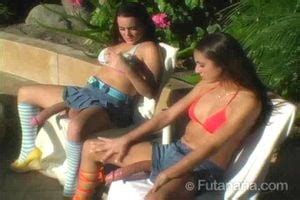 Futaを視聴 Tranny Cumshot Shemale Porn SpankBang