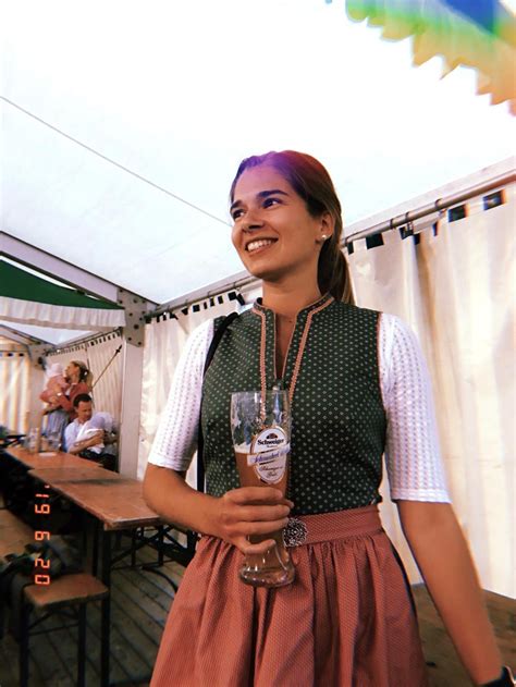 Tz Wiesn Madl Kandidatin Yvonne Aus K Ln