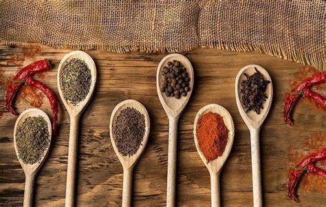 The Top 10 Healthy Herbs And Spices To Boost Your Health