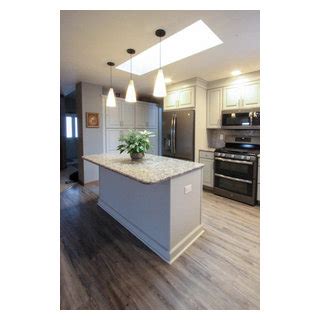 Kitchen Remodel With Painted Ember Glaze Cabinetry By Waypoint