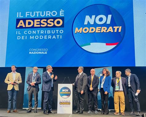 Dai Moderati Di Lupi Il Centrodestra Allattacco Sfida Per Le