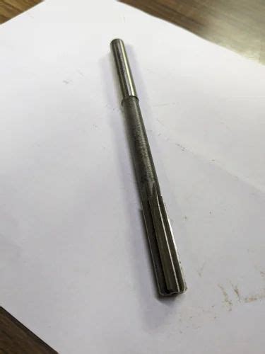 High Speed Steel Hss Parallel Shank Chucking Reamer Spiral Fluted At