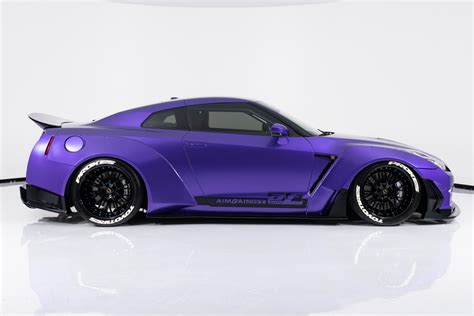 Nissan Skyline R35 Custom