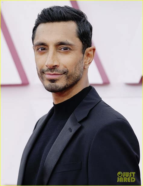 Riz Ahmed Makes First Ever Appearance With Wife Fatima Farheen Mirza At Oscars 2021 Photo