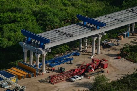 Fotos AMLO sube presupuesto para finalizar el Puente Nichupté