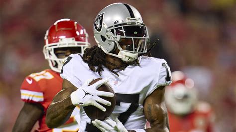 Raiders Lose To Chiefs On Mnf When Wrs Adams Renfrow Collide