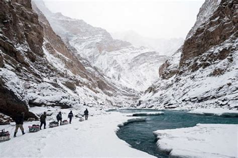 CHADAR FROZEN RIVER HP XPLORE HIMALAYA