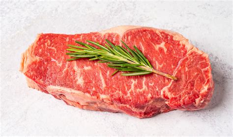 The 15 Best Steak Delivery Services for Grilling, Gifting and Spicing ...