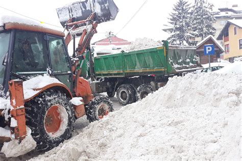 U OVOM DELU SRBIJE JE BEZ STRUJE I GREJANJA NA STOTINE KUĆA Zbog