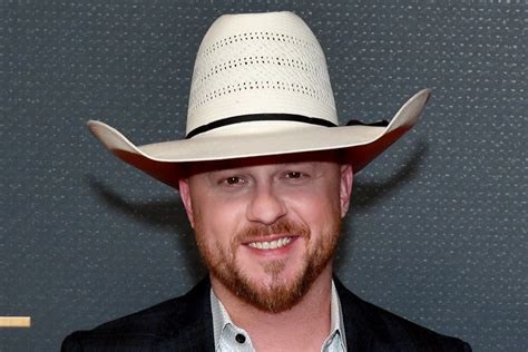 Cody Johnson Brings Inspiring 'Til You Can't' to 2022 CMA Awards