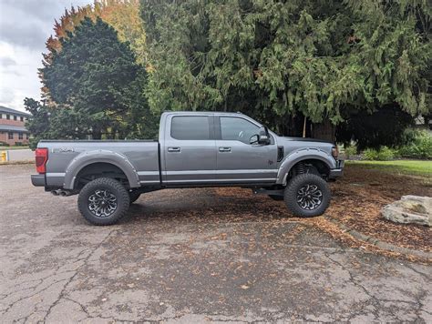 Spotted: Lifted Ford F250 Black Widow : r/FordTrucks