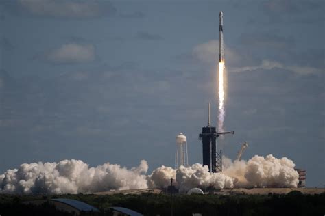 Musks Spacex Launches Nasas Crew 5 Mission From Florida Arabian