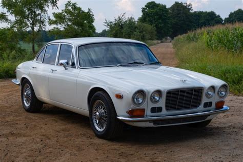 No Reserve: V8-Powered 1972 Jaguar XJ6 for sale on BaT Auctions - sold for $10,500 on October 14 ...