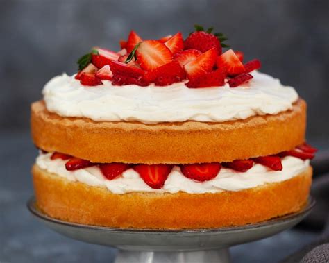 Torta De Frutilla Con Crema Paulina Cocina