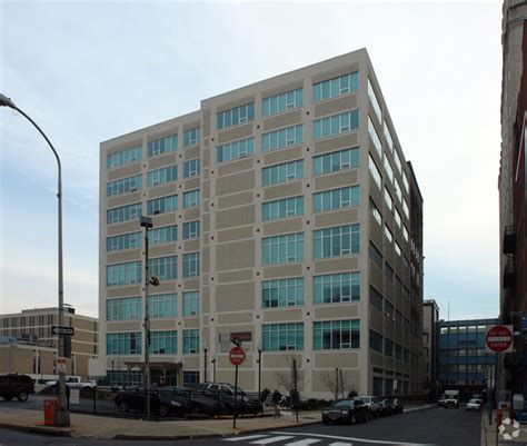 The Warehouse Apartments - 9 N 9th St Philadelphia PA 19107 | Apartment ...