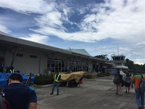 Siargao Airport « Caught (up) in traffic