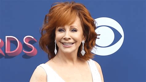 Reba Mcentire To Re Release Rumor Has It Album In Celebration Of 30th