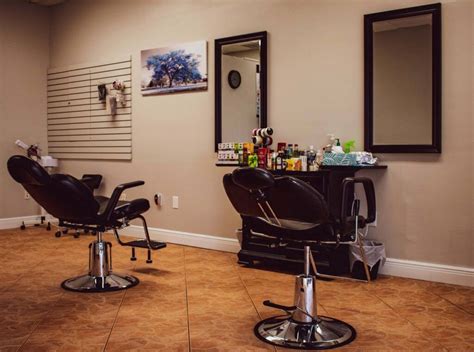 Lucky Salon Apollo Beach Best Hair Facials And Eyelash Expert