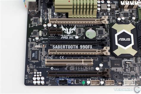 Asus Sabertooth 990fx Mainboard Im Test Review Technic3d