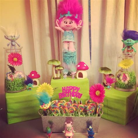 Trolls party decorations. Trolls birthday party. | Trolls birthday ...