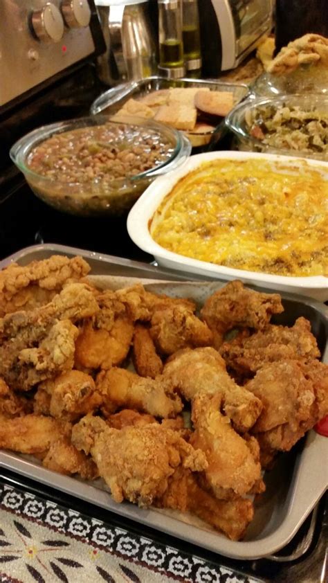 Fried Chicken Maccheese Cabbages Pea And Butterbeans Cornbread Soul Food Dinner Food